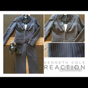 Kenneth Cole REACTION BLACK/WHITE  Pinstriped Suit